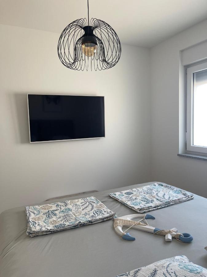 Apartment Mala 메덜린 외부 사진